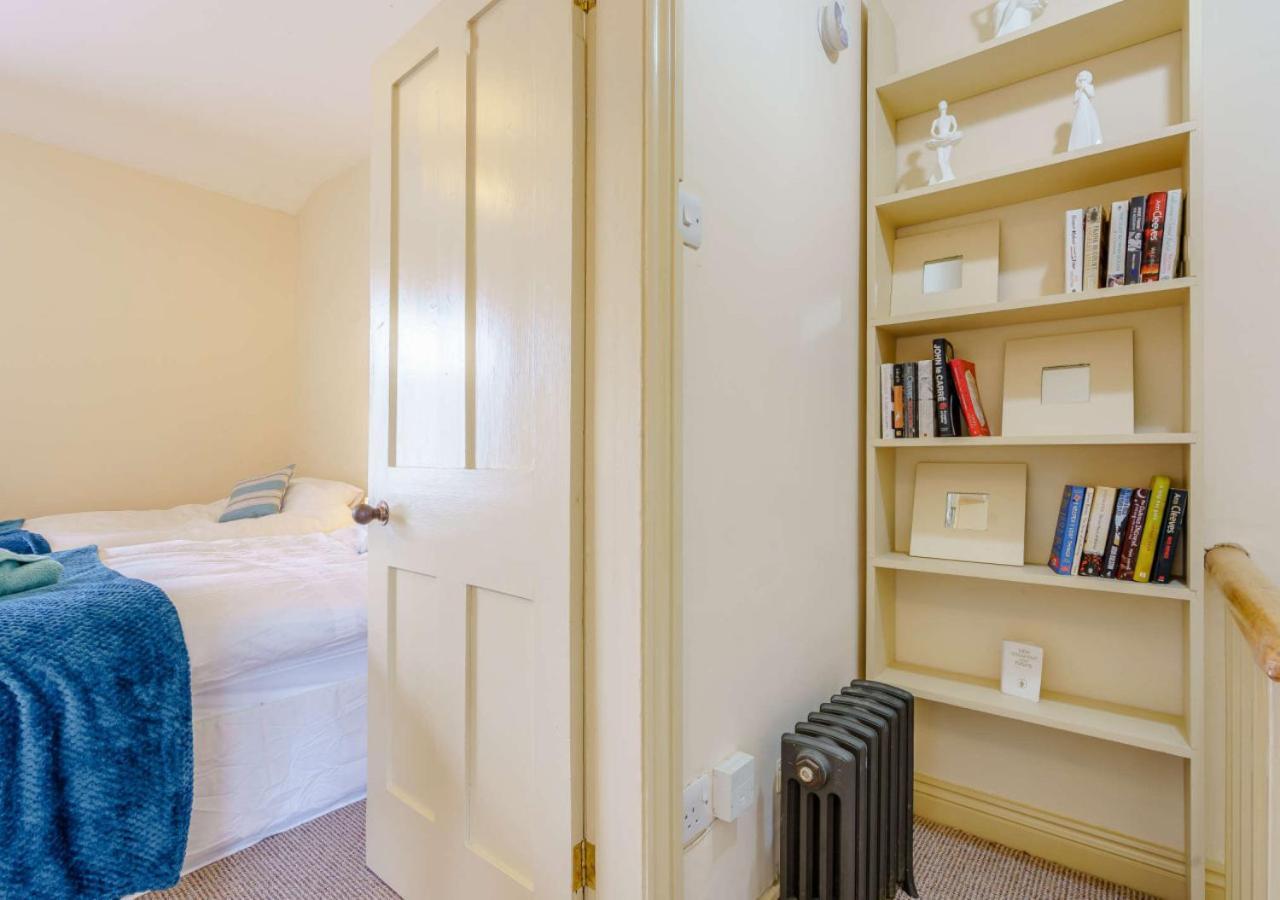 Salts Mill Workers Cottage Шипли Екстериор снимка