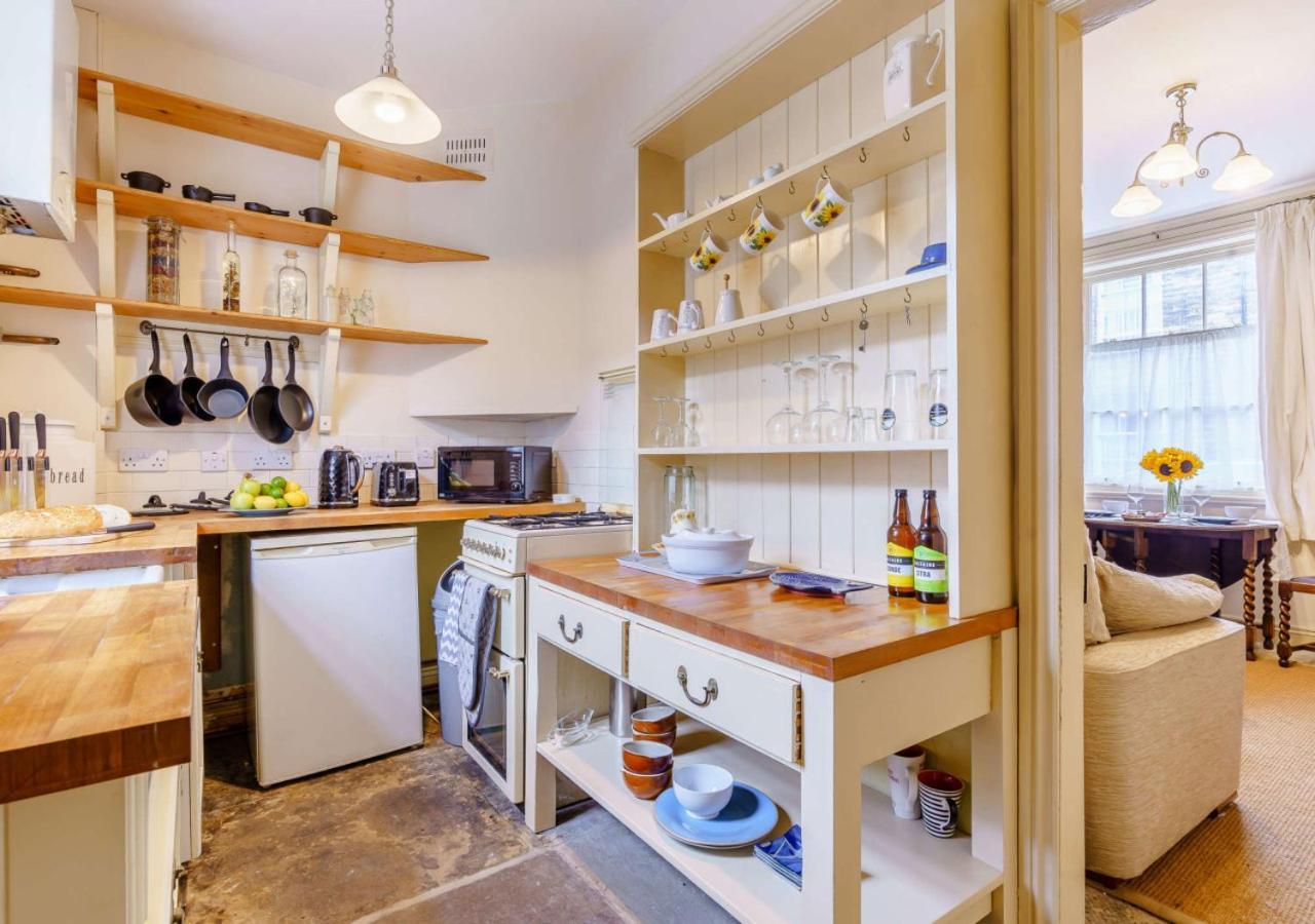 Salts Mill Workers Cottage Шипли Екстериор снимка